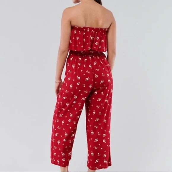 🆕 Hollister • Red • Strapless • Floral Jumpsuit - Picture 3 of 6
